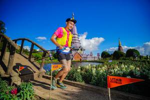 BIB: 200
                            <button type="button" onclick="openModal(19235154)" class="btn btn-primary btn-sm float-right btn-popup" data-toggle="modal" data-target=".modal-high-quality">
                        <i class="fas fa-shopping-cart"></i> Add to Cart
                    </button>
                                            <button type="button" onclick="isThisMe(19235154, true)" class="btn btn-success btn-sm float-right btn-popup btn-isme hidden" data-toggle="tooltip" data-placement="bottom" title="นี่คือรูปของคุณใช่ไหม คลิกที่นี่เพื่อเอาเข้าอัลบั้ม">
                        <i class="fas fa-plus"></i> Add to album
                    </button>
                    <button type="button" onclick="isThisMe(19235154, false)" class="btn btn-warning btn-sm float-right btn-popup btn-isnotme hidden">
                        <i class="fas fa-ban"></i> Remove from album
                    </button>